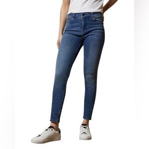 Ted Baker London Iriina Skinny Jeans Size 28 Mid Wash